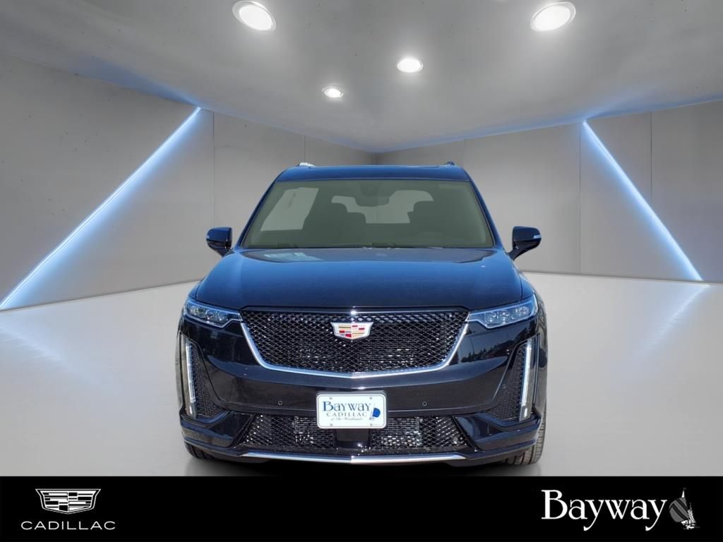 2025 Cadillac XT6 Sport - 4