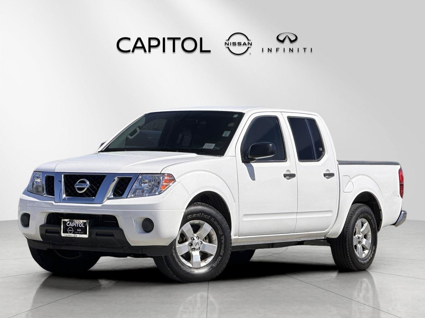 White (Fresh Powder) 2012 Nissan Frontier Pickup Truck 4X2 5-Speed Automatic Overdrive