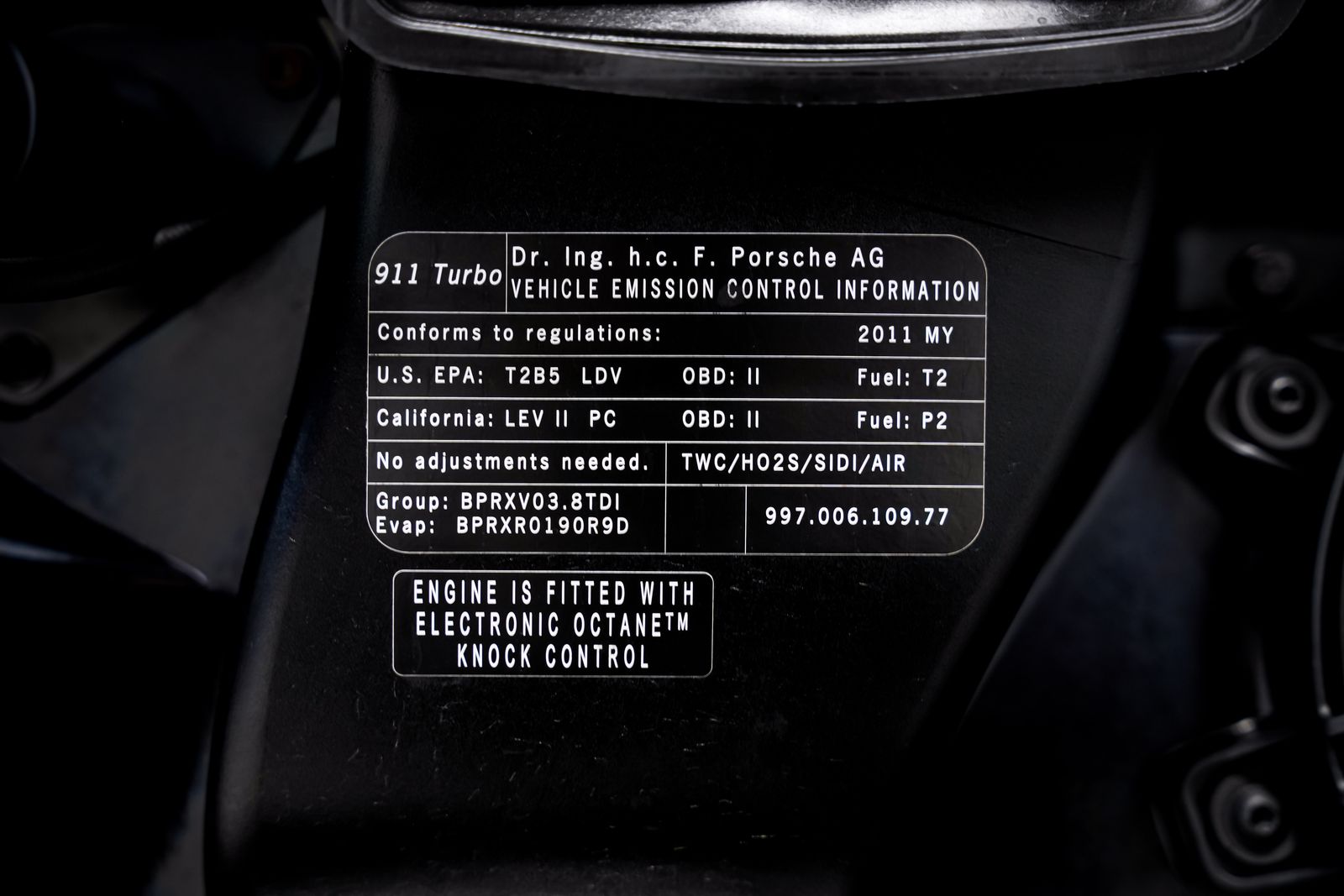 2011 Porsche 911 Turbo S — photo 44