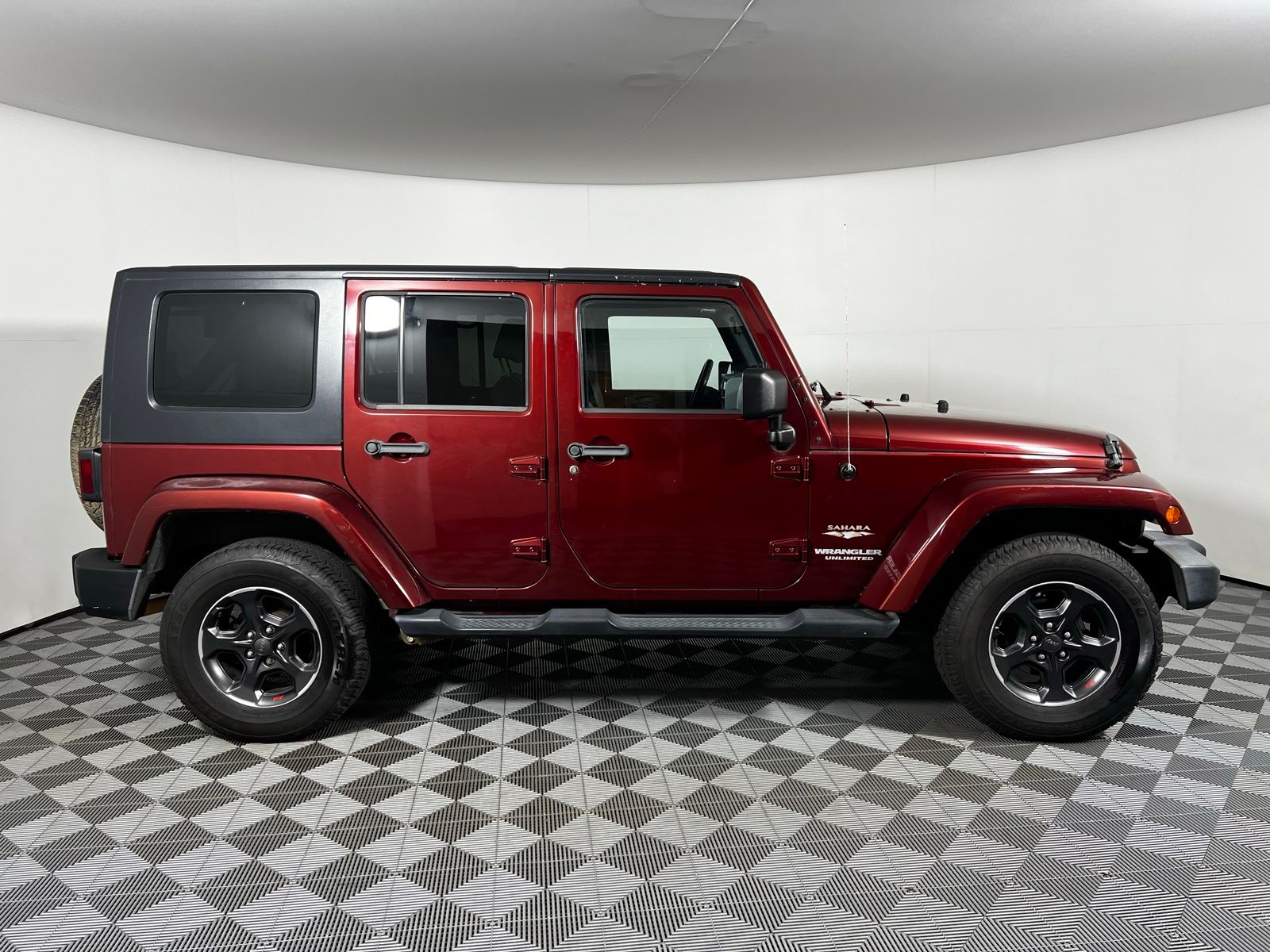Thumbnail: 2010 Jeep Wrangler - 4