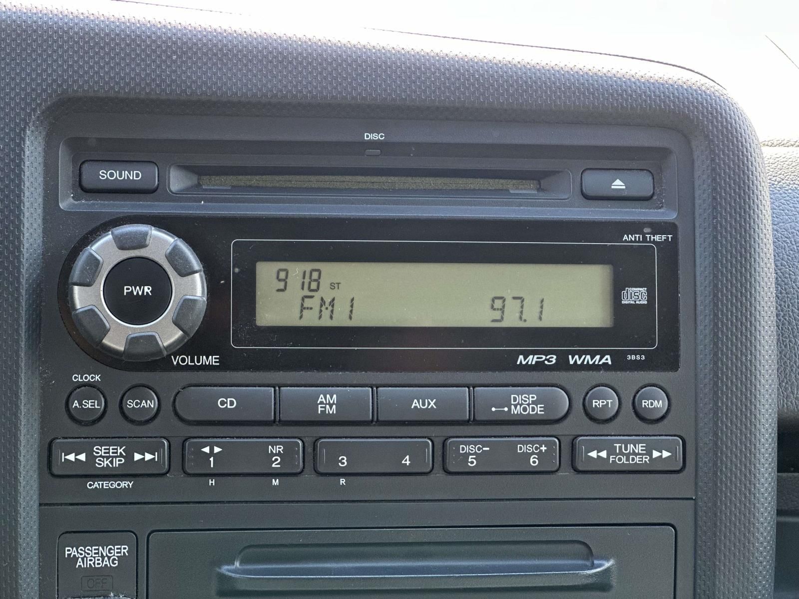 Used 2010  Honda RT image 4