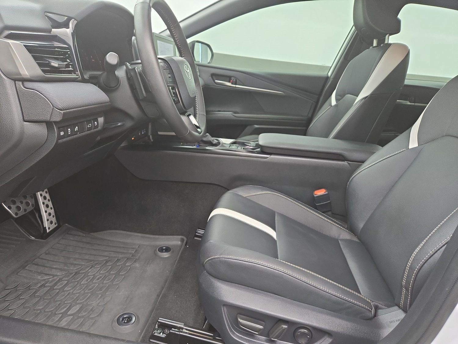 Used 2025 Toyota Camry Sedan