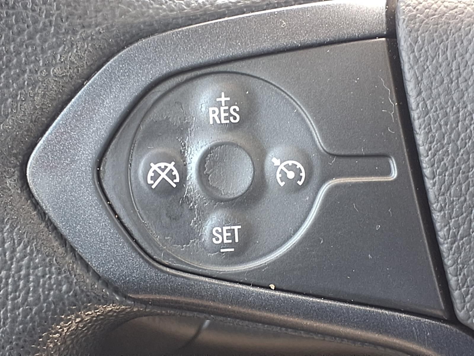 2018 GMC Sierra 1500 Base White at North Houston Mitsubishi