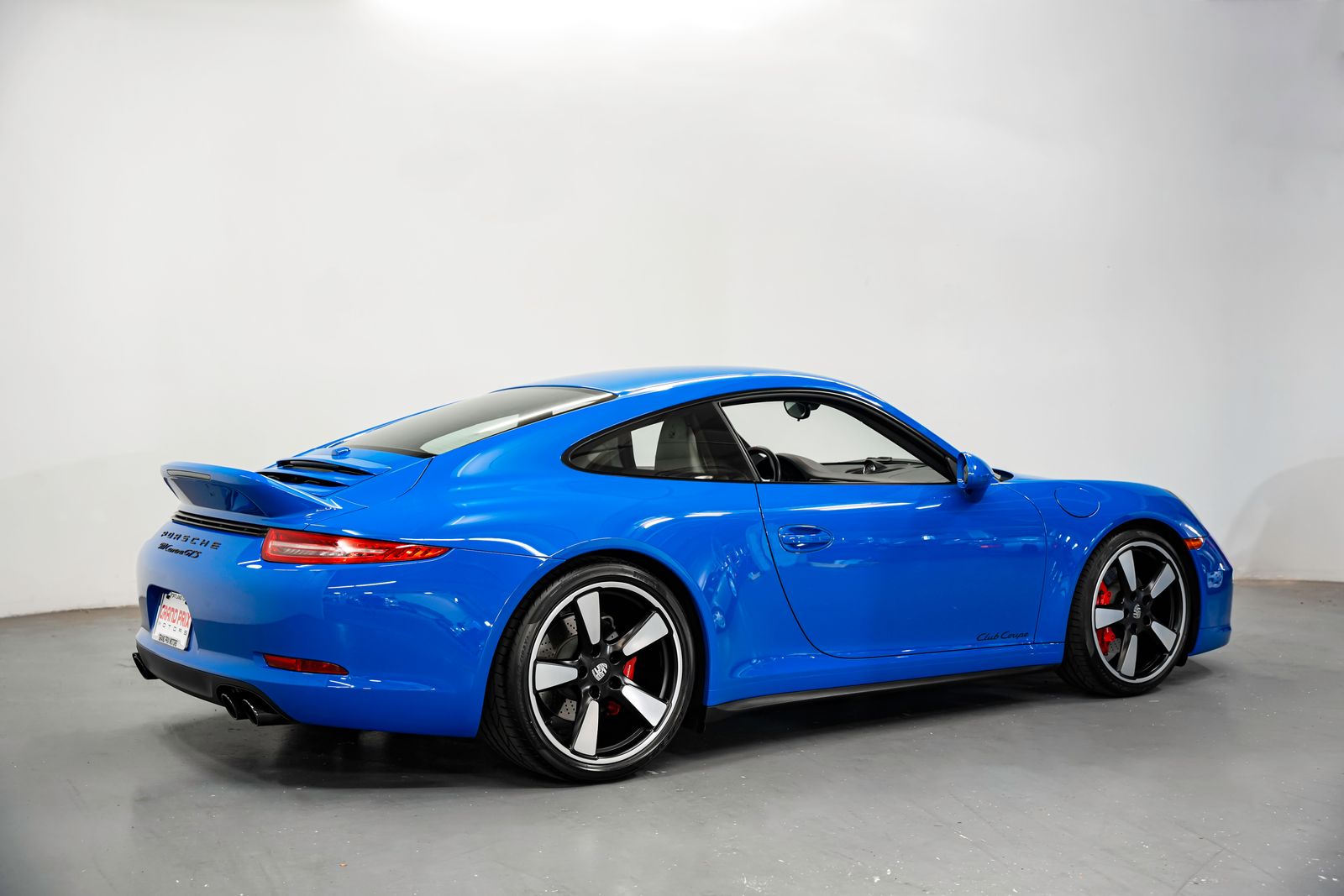 2016 Porsche 911 Carrera GTS — photo 3