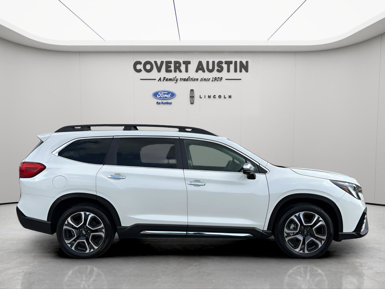 Used Car 2023 Subaru Ascent  Touring For Sale Under $40,000 In Austin, Texas