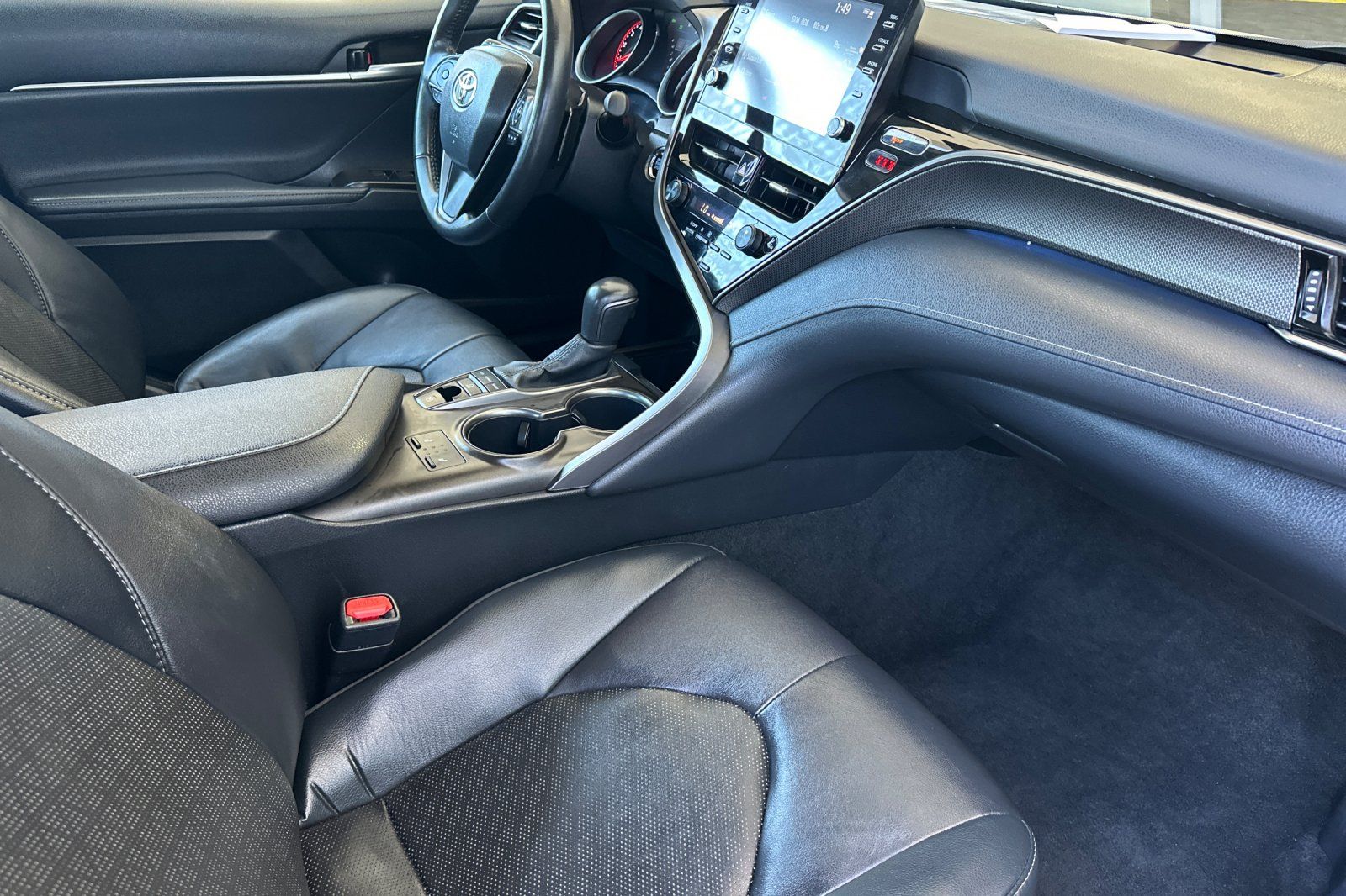 2024 Toyota Camry XSE - Photo 14
