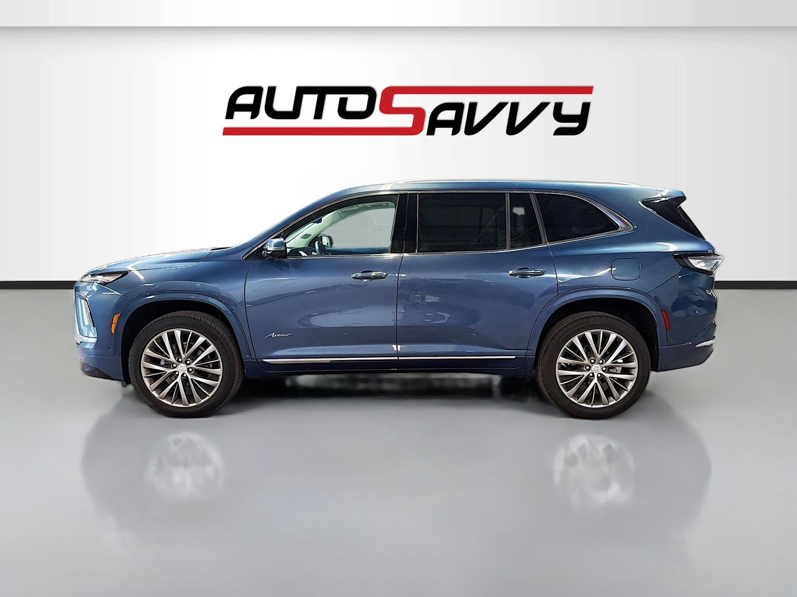 Used 2026 Blue Buick Avenir image 4