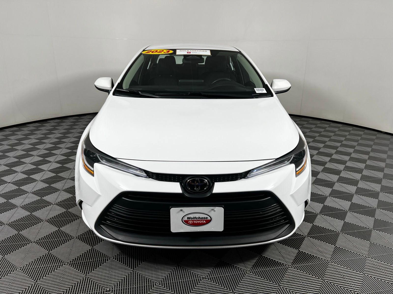 2023 Toyota Corolla LE 2