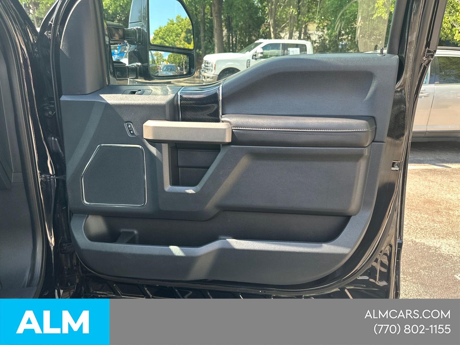 Used 2022 Black Ford Platinum image 32
