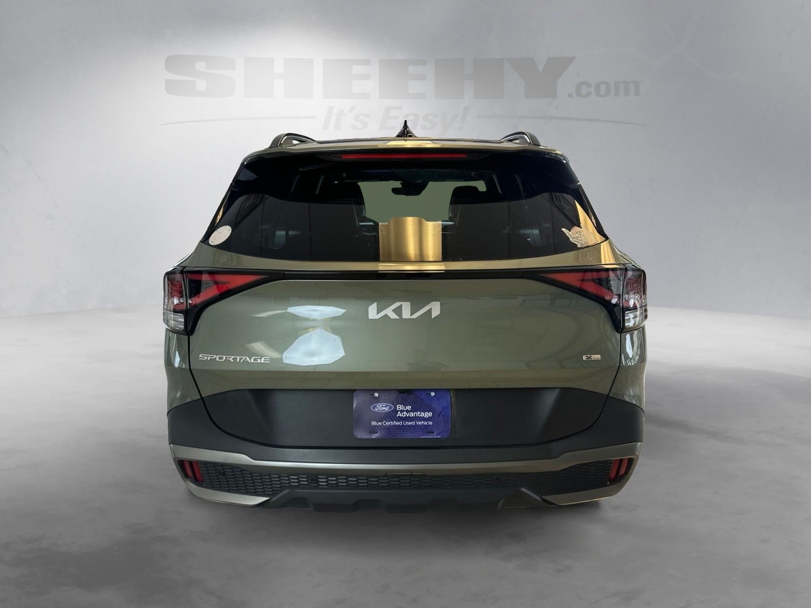 Used 2023 Jungle Green Kia X-Line image 13
