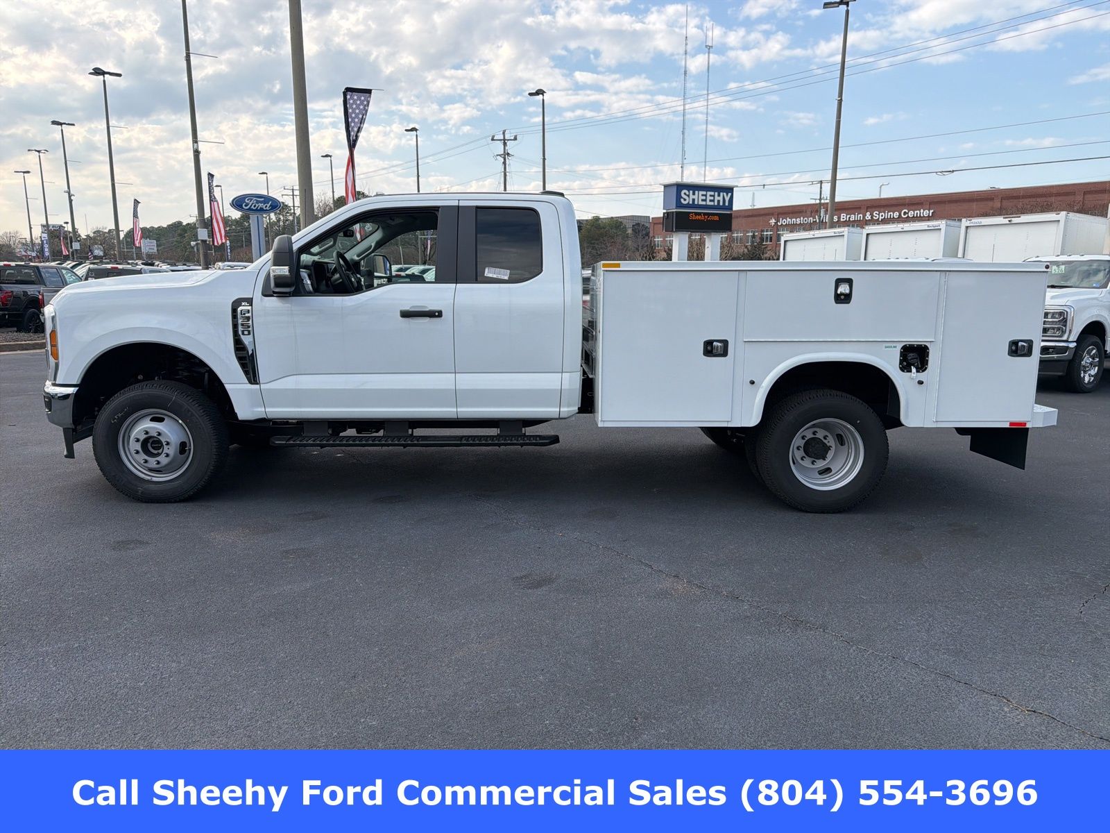 2026 Ford F-350 Super Duty Chassis Cab XL - Photo 9