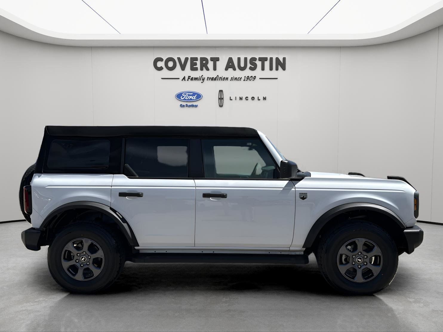 Used Car 2023 Ford Bronco  Big Bend For Sale Under $40,000 In Austin, Texas