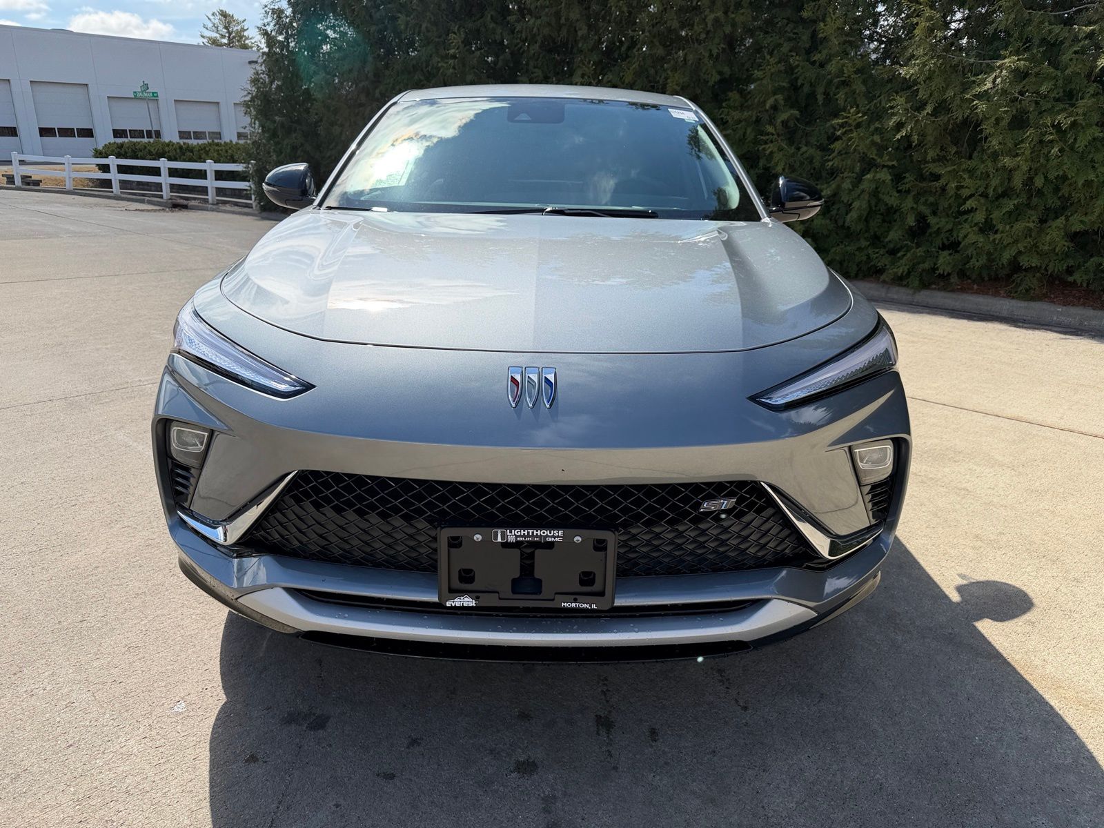 View vehicle photo 6