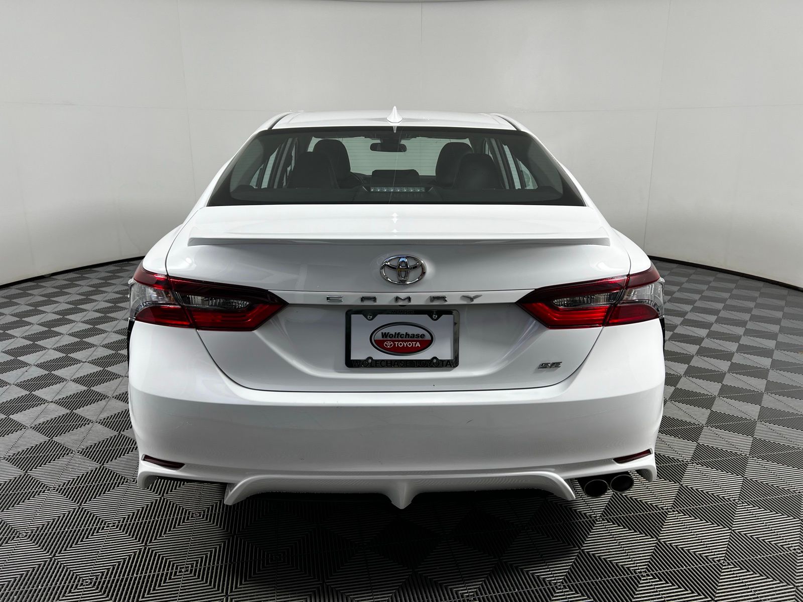 2023 Toyota Camry SE 6