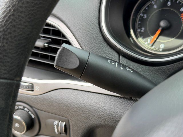 Used 2019 Diamond Black Jeep Latitude image 41