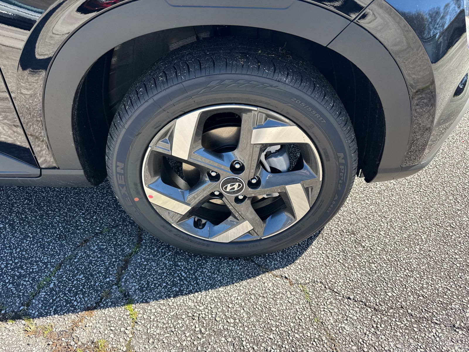 New 2026 Black HYUNDAI SEL image 13