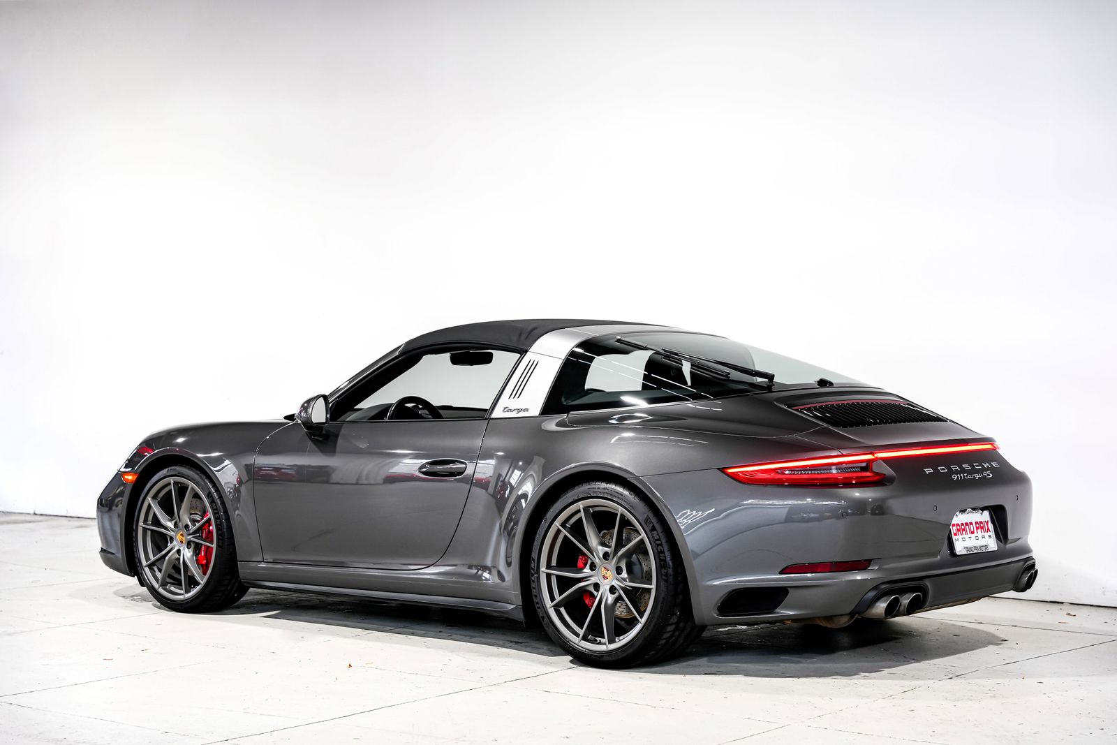 2017 Porsche 911 Targa 4S — photo 7