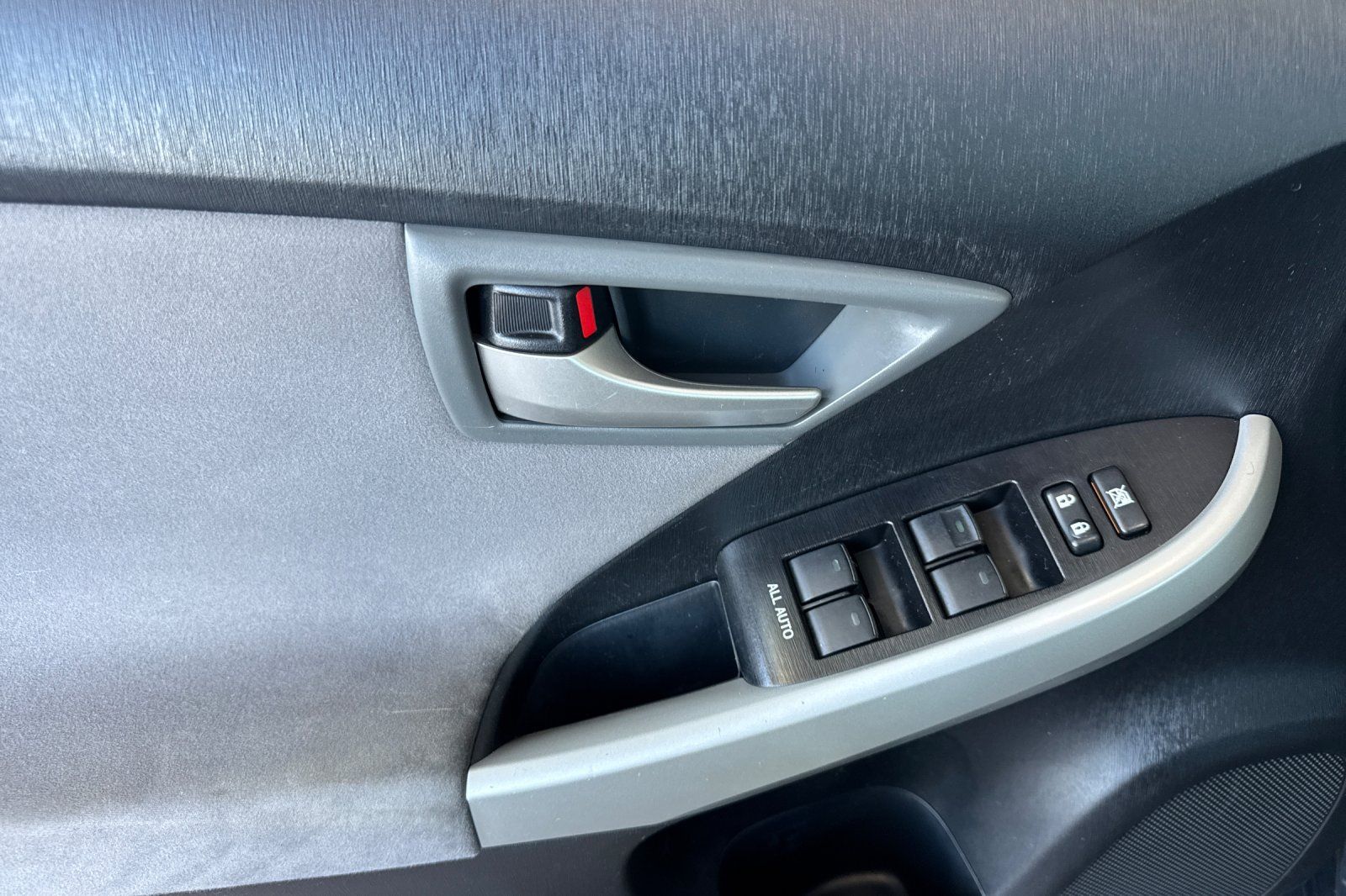 Used 2014 Toyota Prius Hatchback