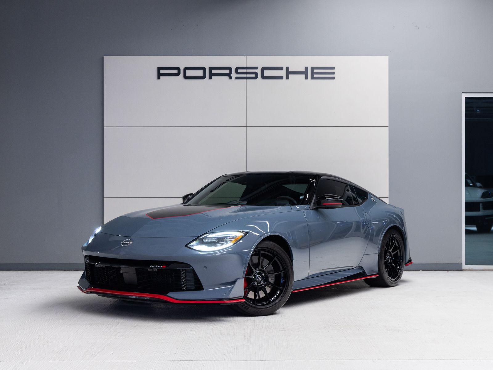 Stealth Gray/Super Black 2024 Nissan Z Coupe Rear-Wheel Drive 9-Speed Automatic