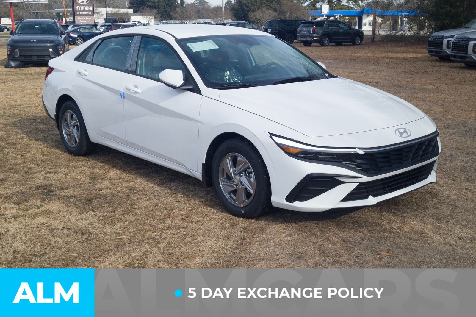 Used 2026 White Pearl Hyundai SE image 3