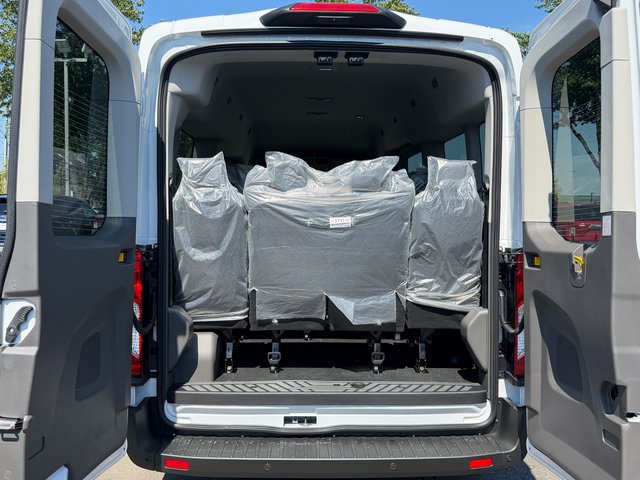 New 2027 Oxford White Ford XL image 14