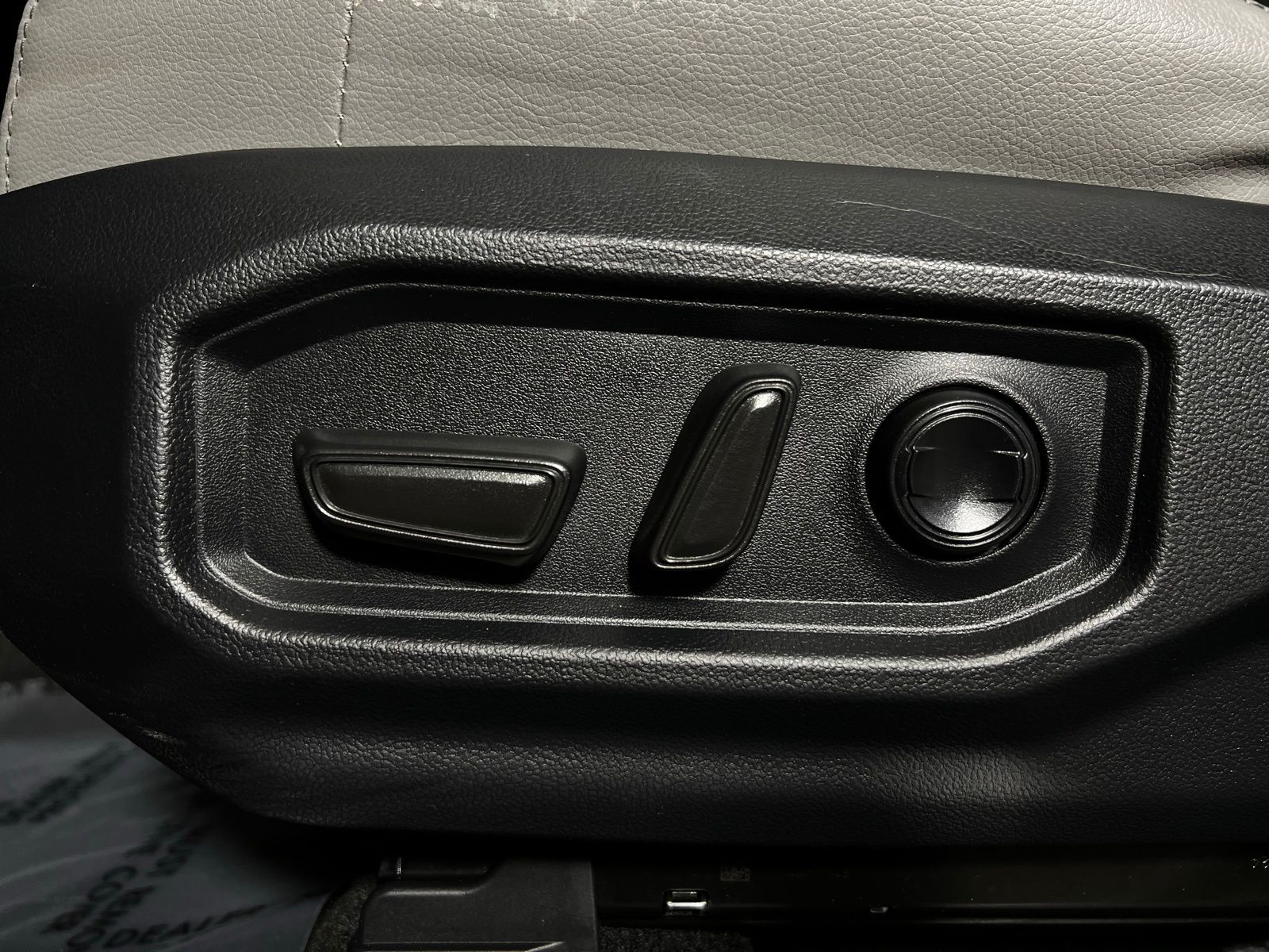 Thumbnail: 2024 Toyota Tundra - 12