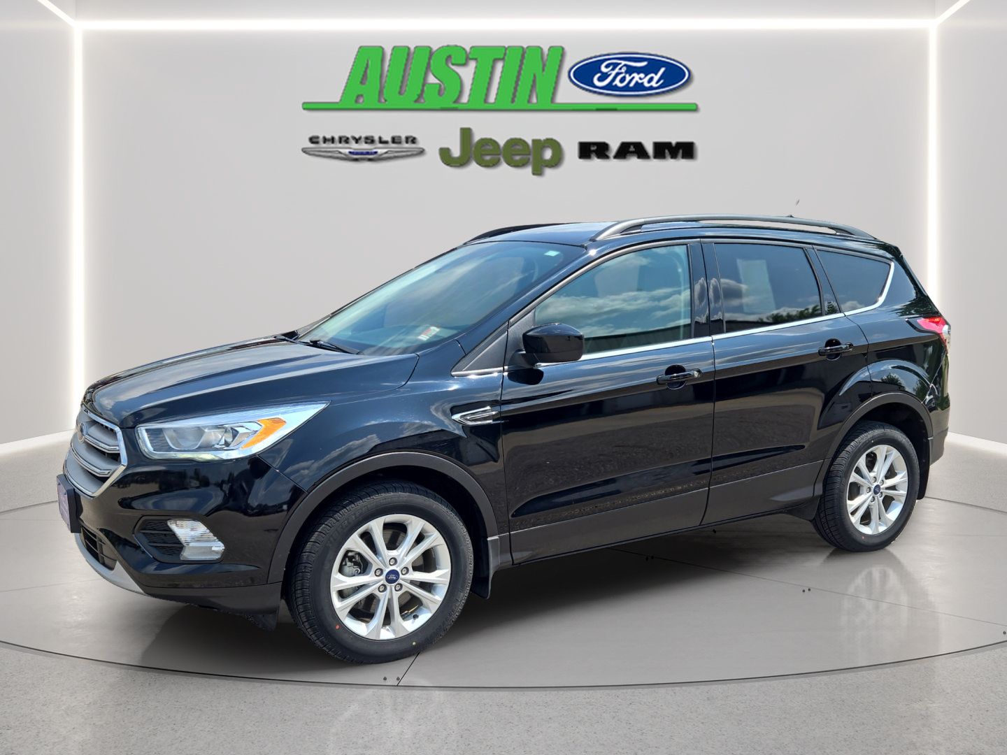 Shadow Black 2018 Ford Escape SUV / Crossover All-Wheel Drive 6-Speed Automatic