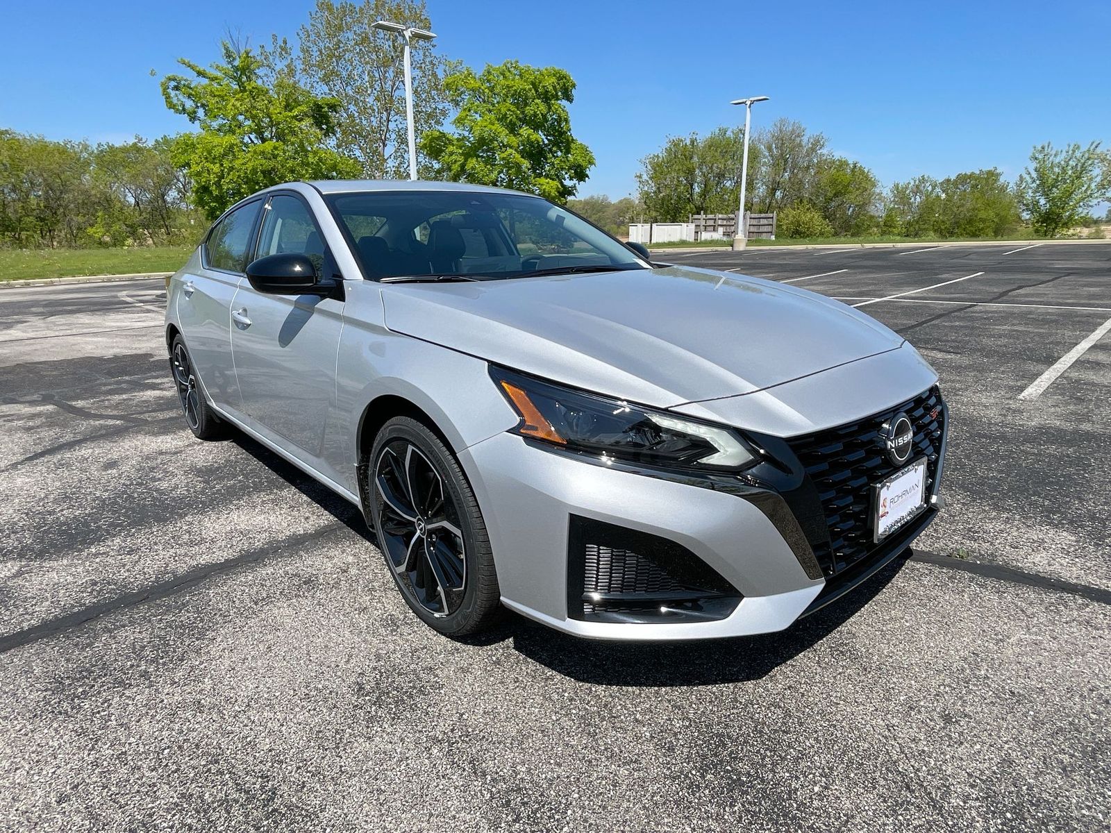 2024 Nissan Altima 2.5 SR 4