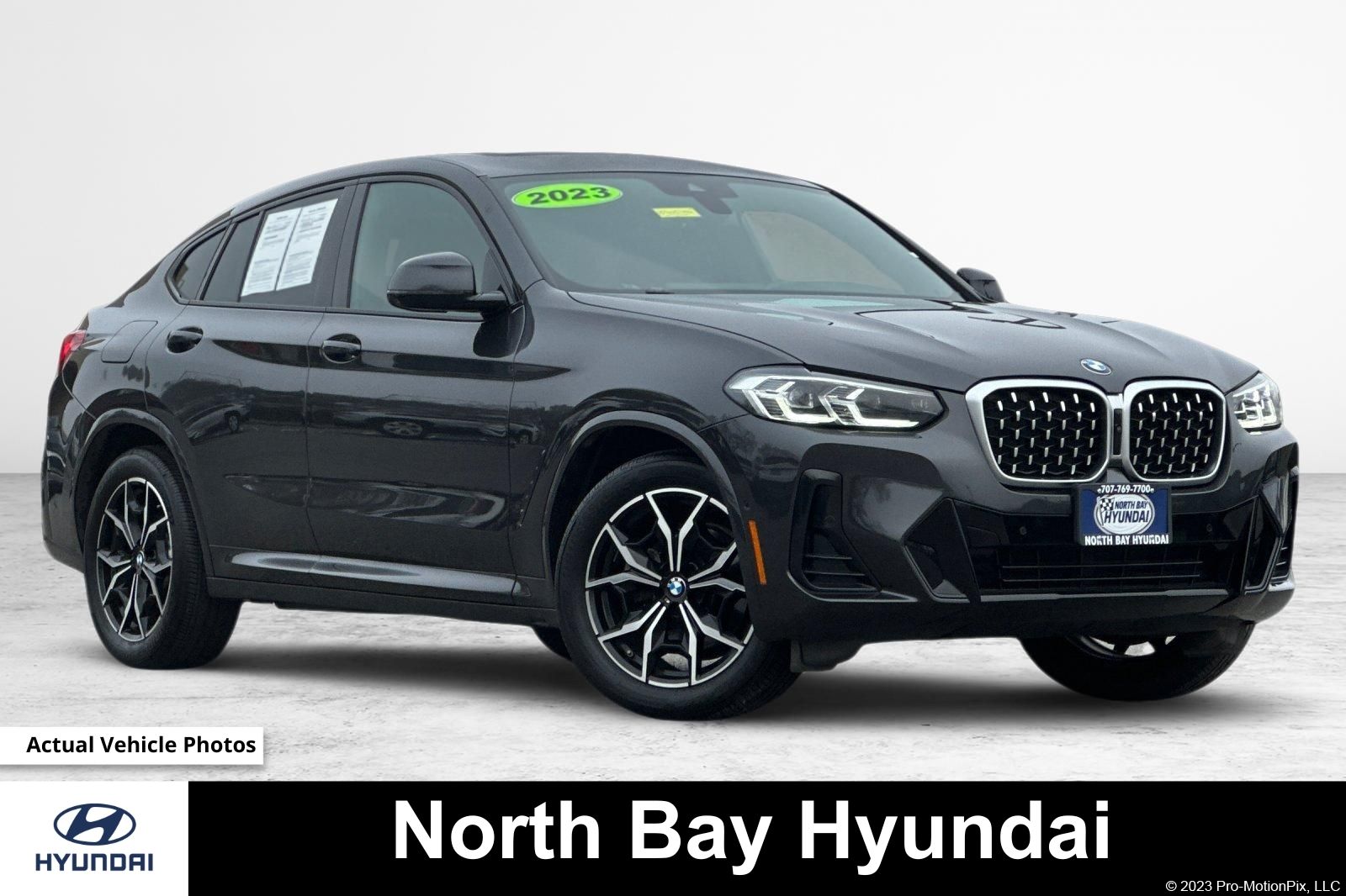 2023 BMW X4 xDrive30i AWD