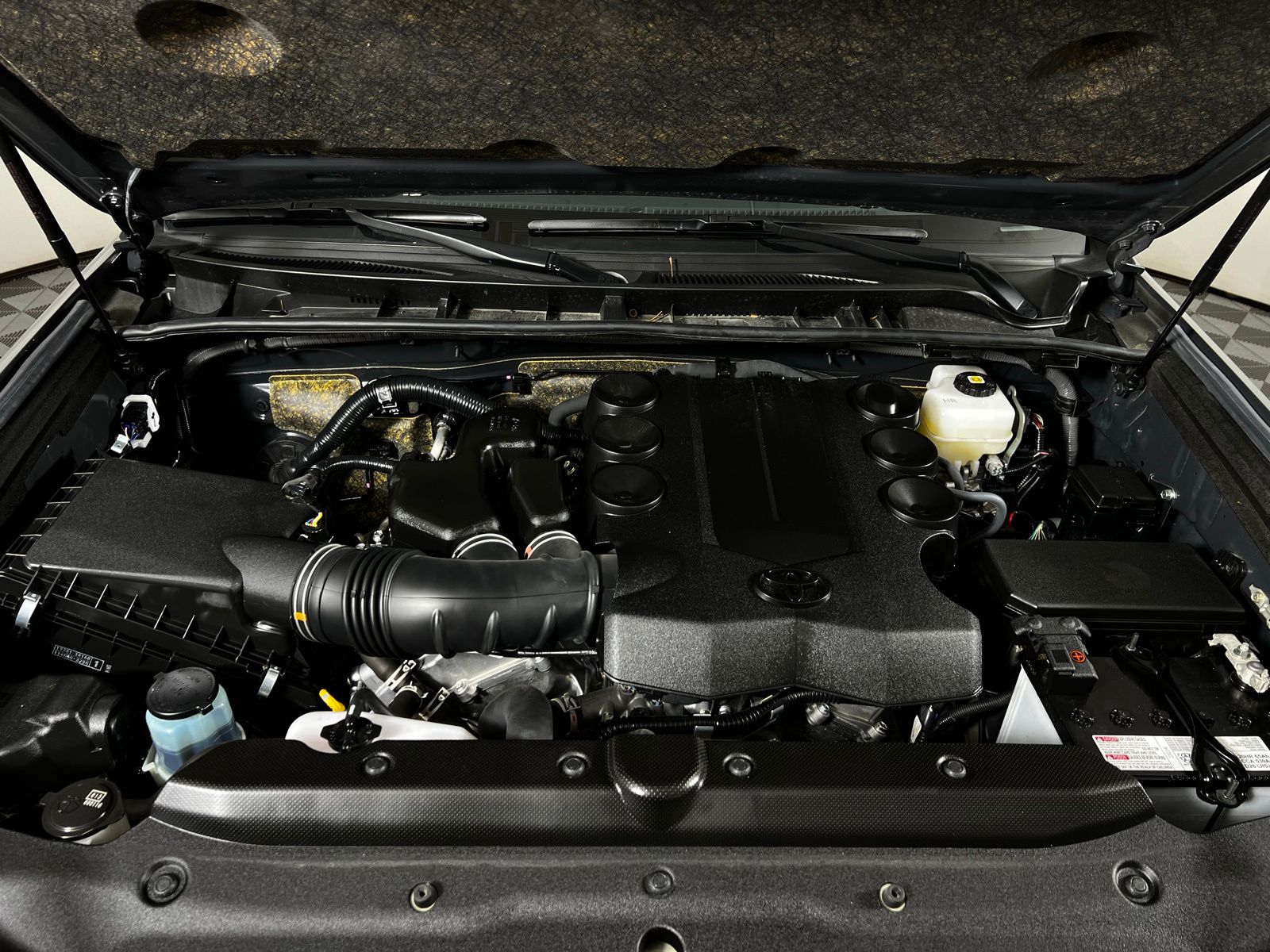 2024 Toyota 4Runner SR5 9