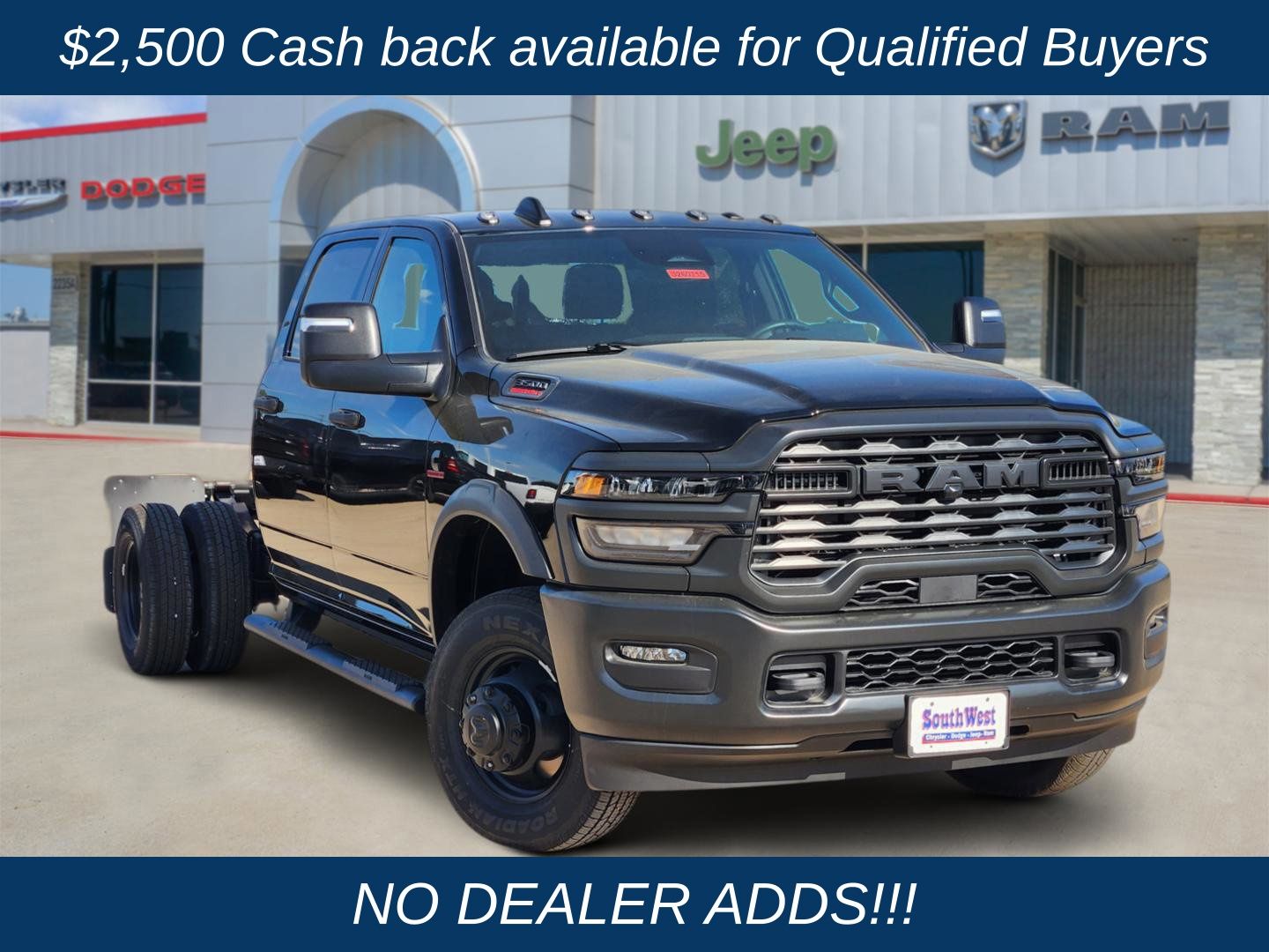 Diamond Black Crystal Pearlcoat 2026 RAM 3500 Chassis Tradesman Crew Cab LB DRW 4WD Pickup Truck Four-Wheel Drive 8-Speed Automatic