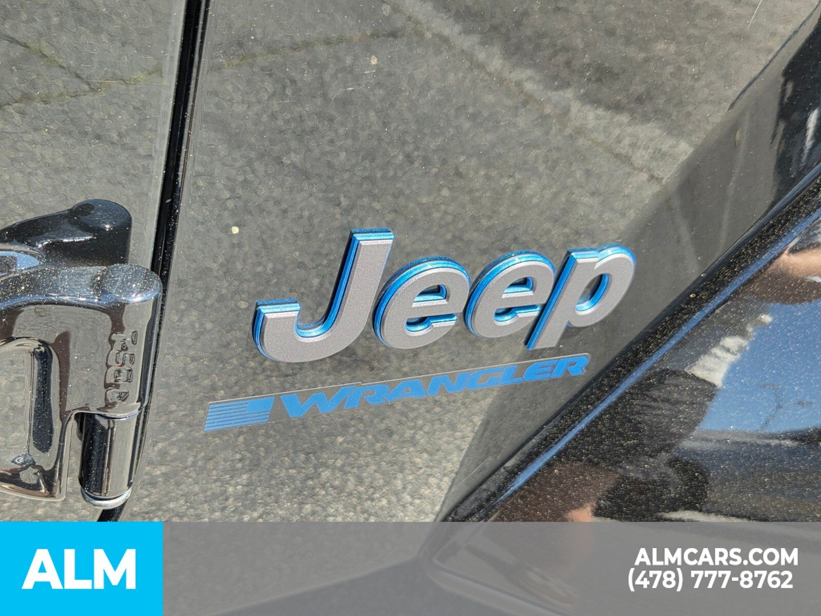 Used 2025 Black Jeep Sahara 4xe image 22