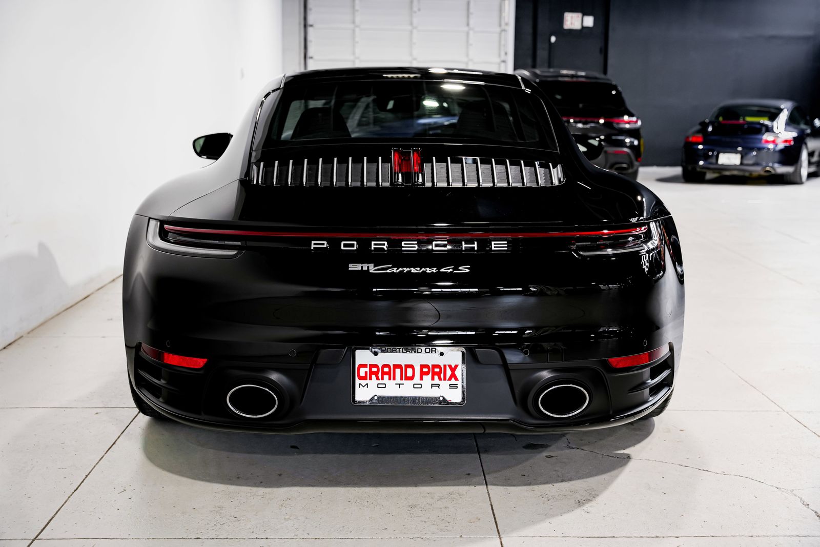 2022 Porsche 911 Carrera 4S — photo 4