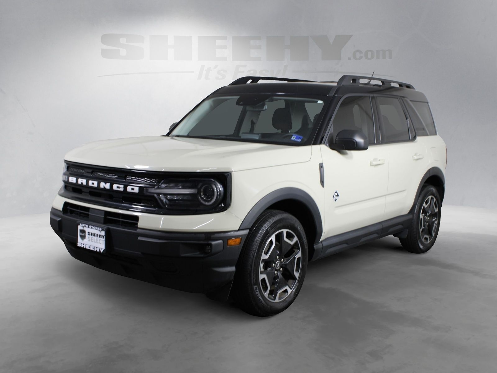 Used 2024 Beige Ford Outer Banks image 4