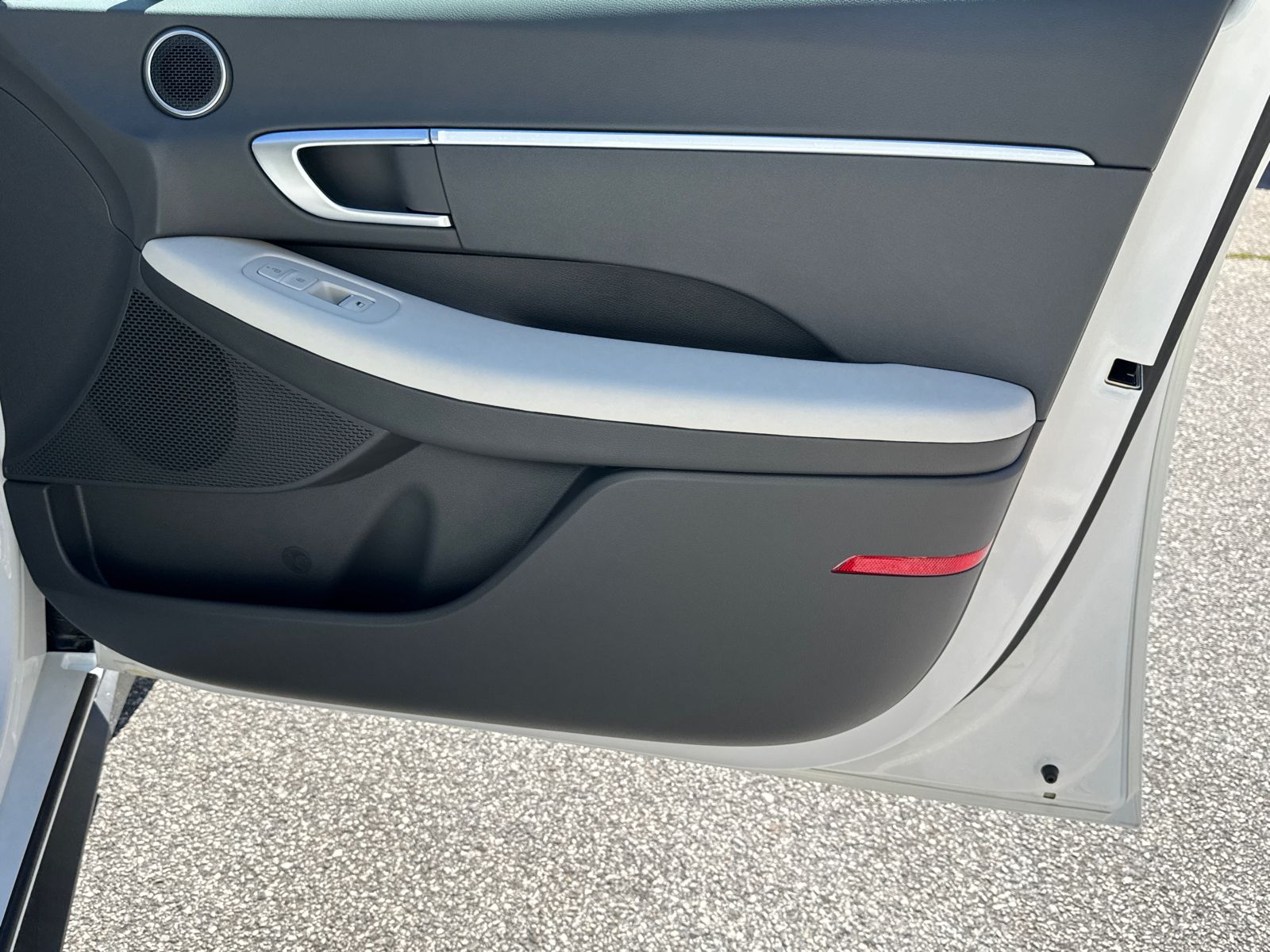 2025 Hyundai Sonata SE photo 14