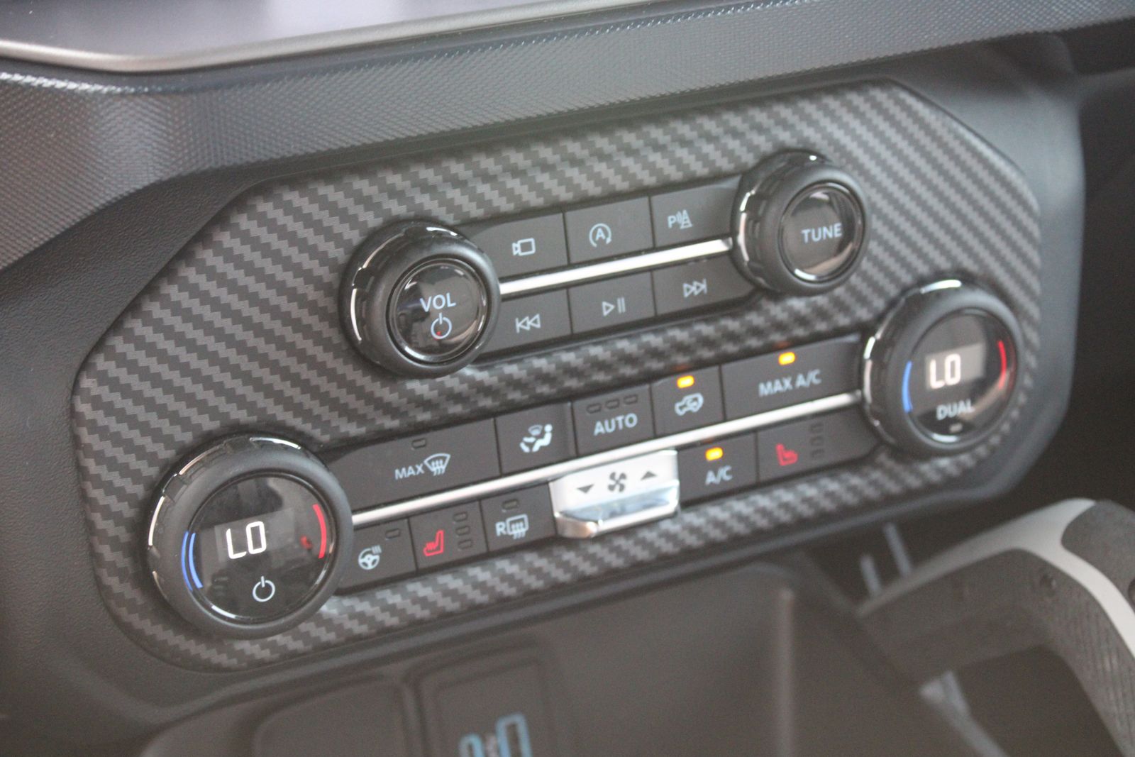 Used 2021 Blue Ford Outer Banks image 21