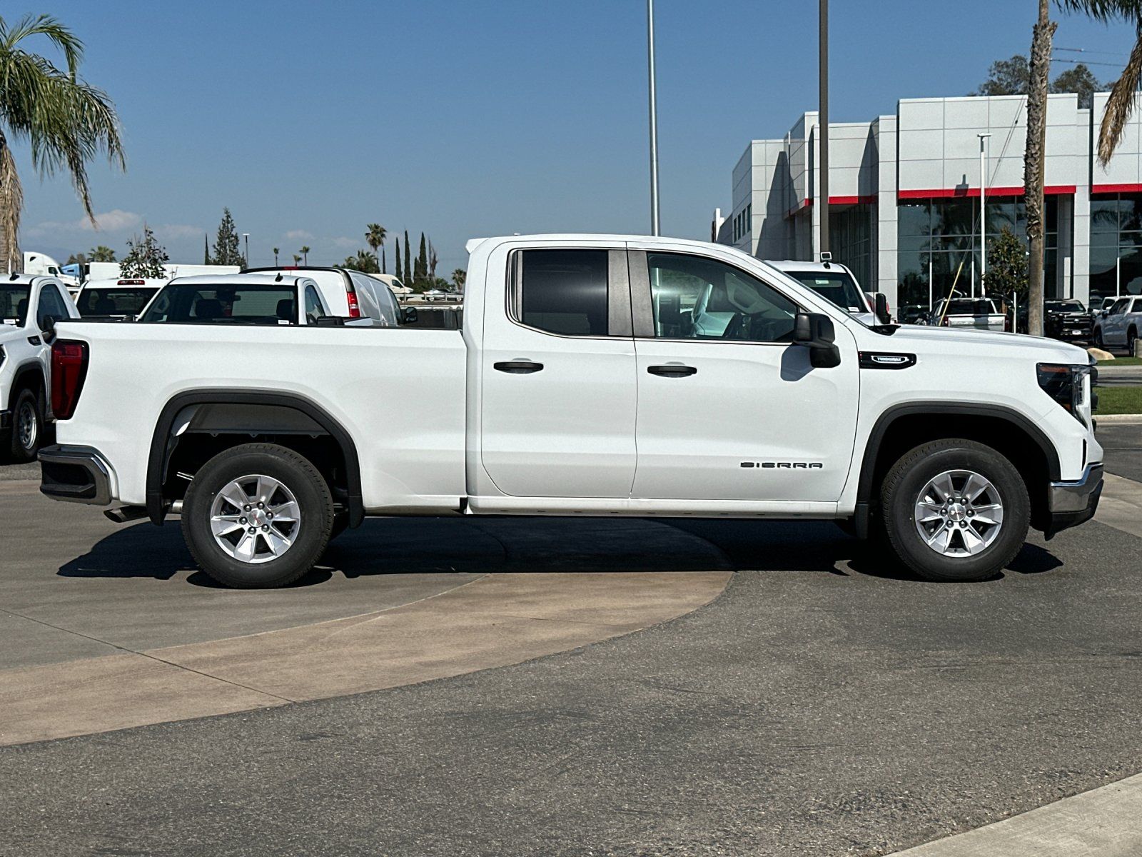 View vehicle photo 2