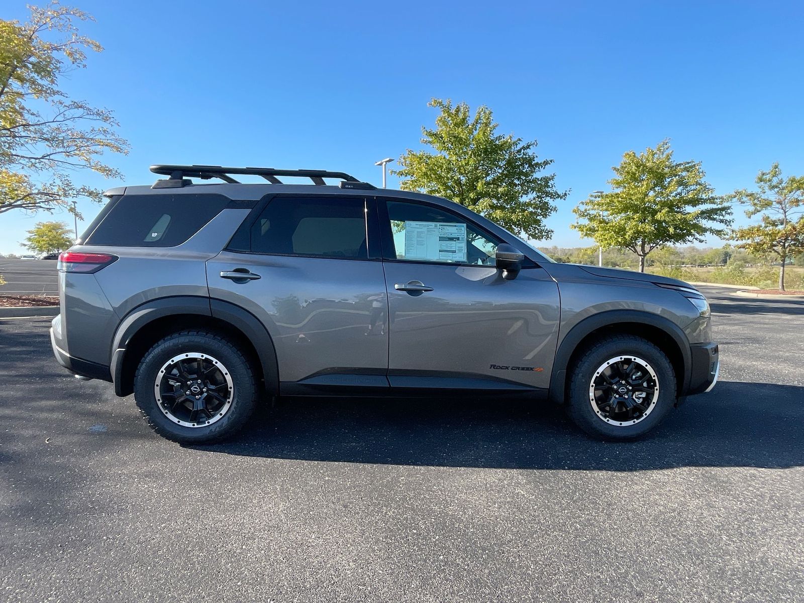 2024 Nissan Pathfinder Rock Creek 35