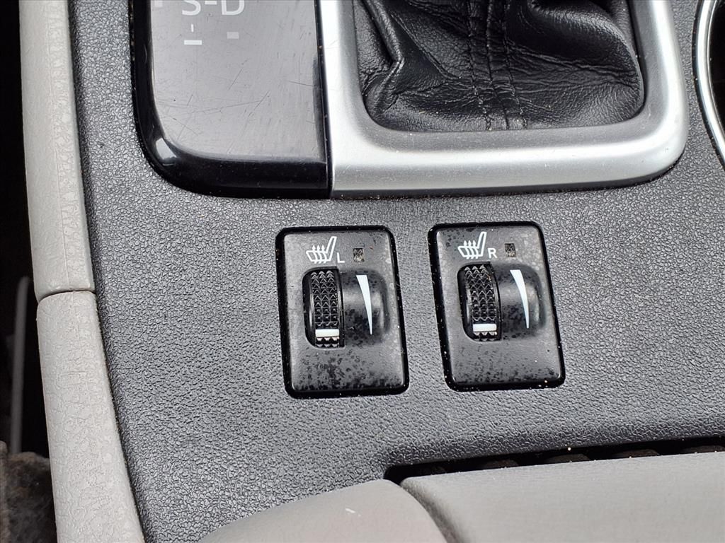 2015 Toyota Highlander XLE V6 Gray at Gullo Toyota