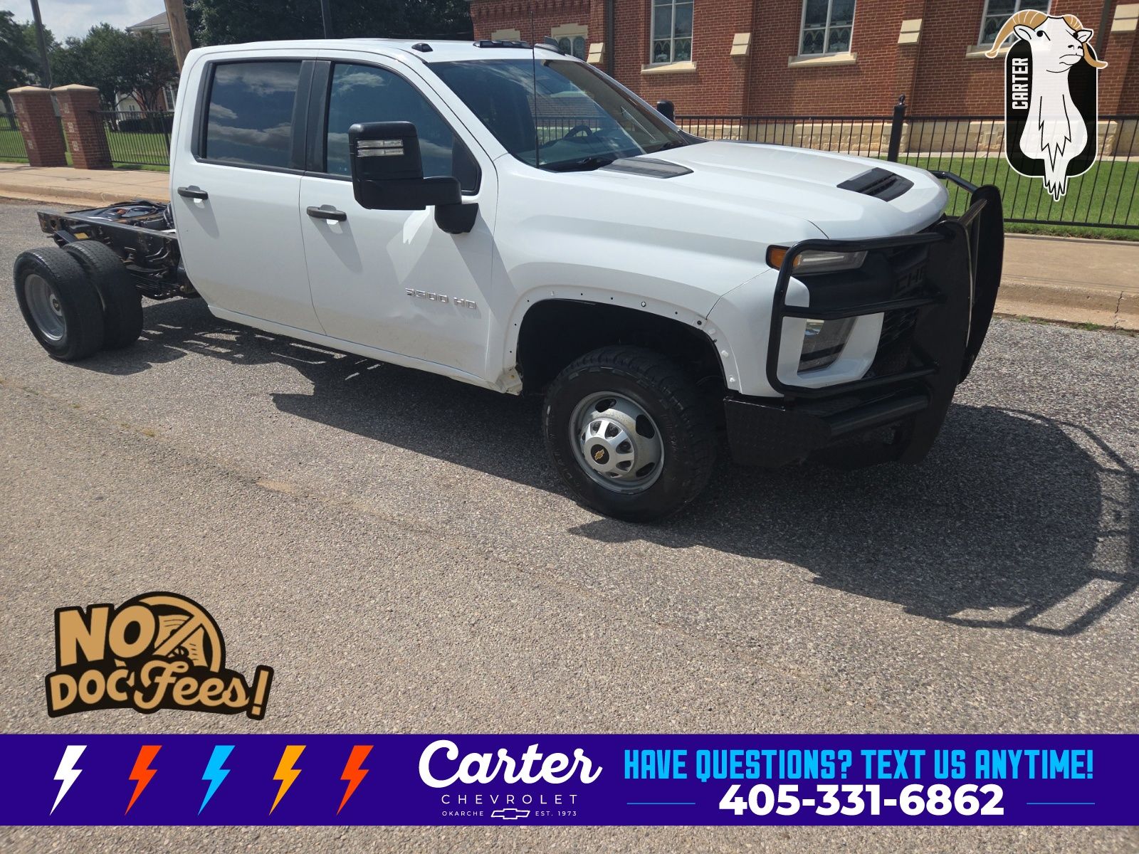 Summit White 2022 Chevrolet Silverado 3500HD Pickup Truck 4X2 6-Speed Automatic