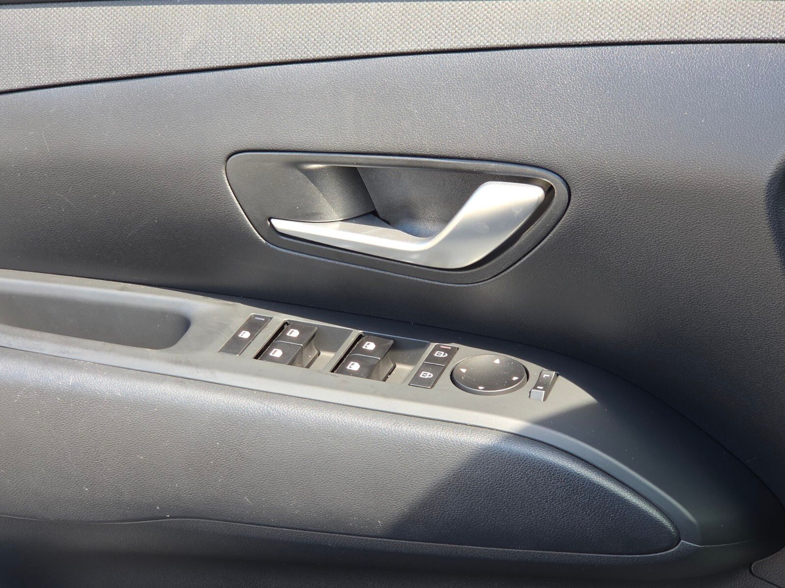 Certified Used 2026 Deep Sea Hyundai SEL Convenience image 27