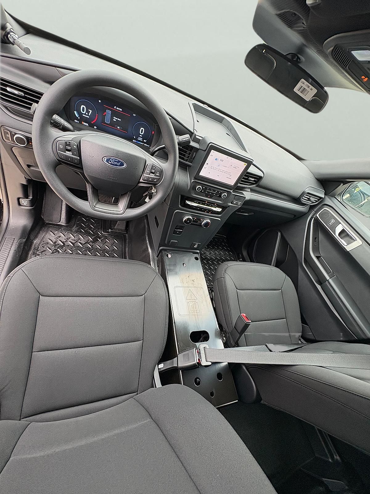 2025 Ford Explorer Utility Police Interceptor - Photo 8