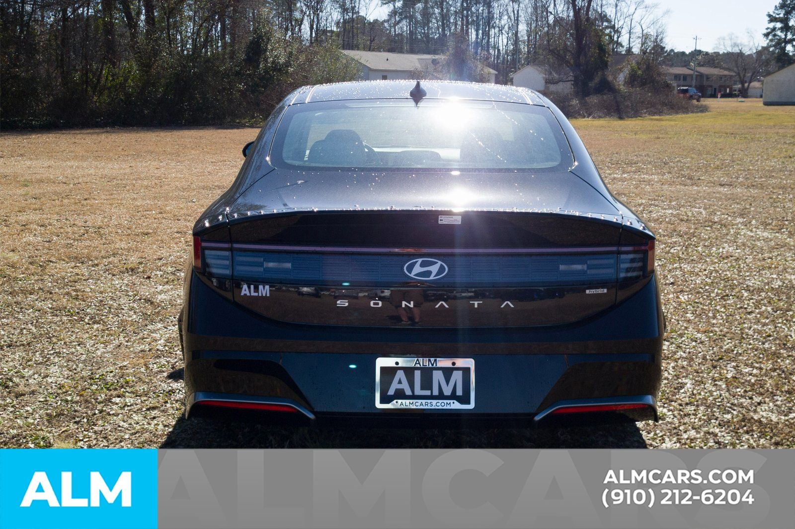 Used 2025 Carbon Blue Hyundai Limited image 6