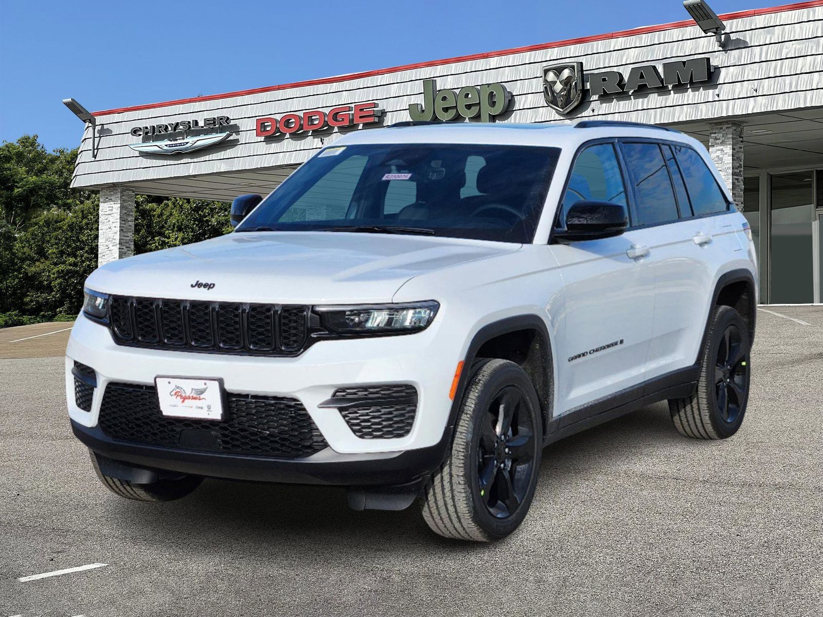 2025 Jeep Grand Cherokee Altitude X 2