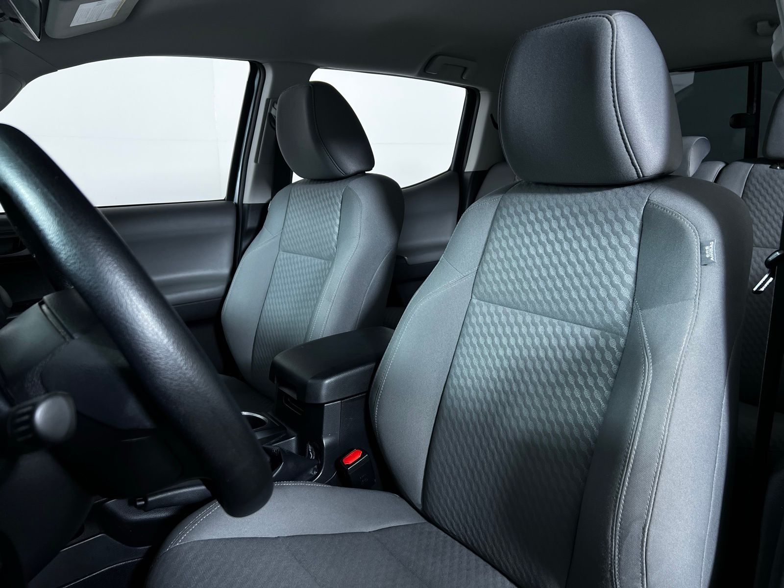 Thumbnail: 2023 Toyota Tacoma - 10