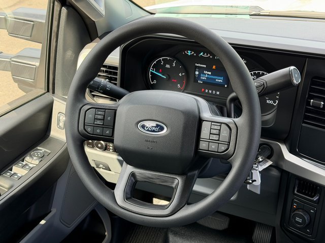 New 2026 Oxford White Ford XL image 21