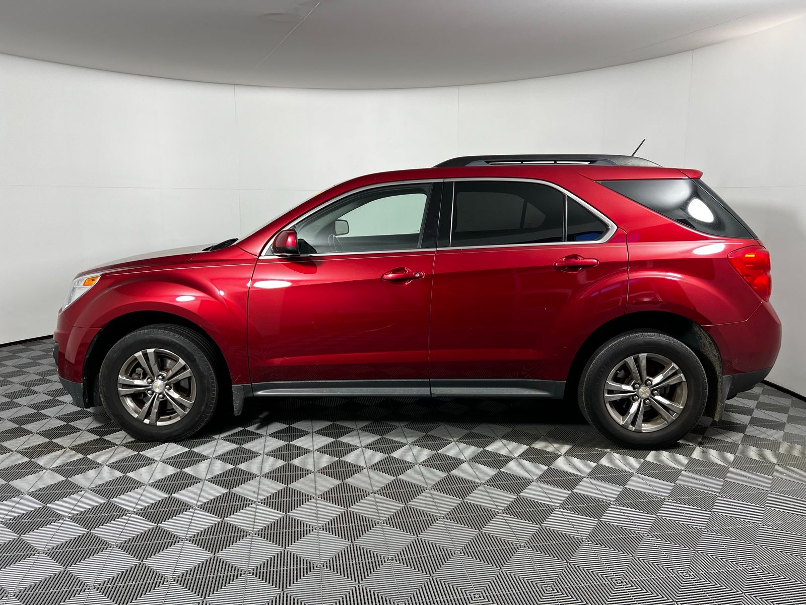 Thumbnail: 2015 Chevrolet Equinox - 8