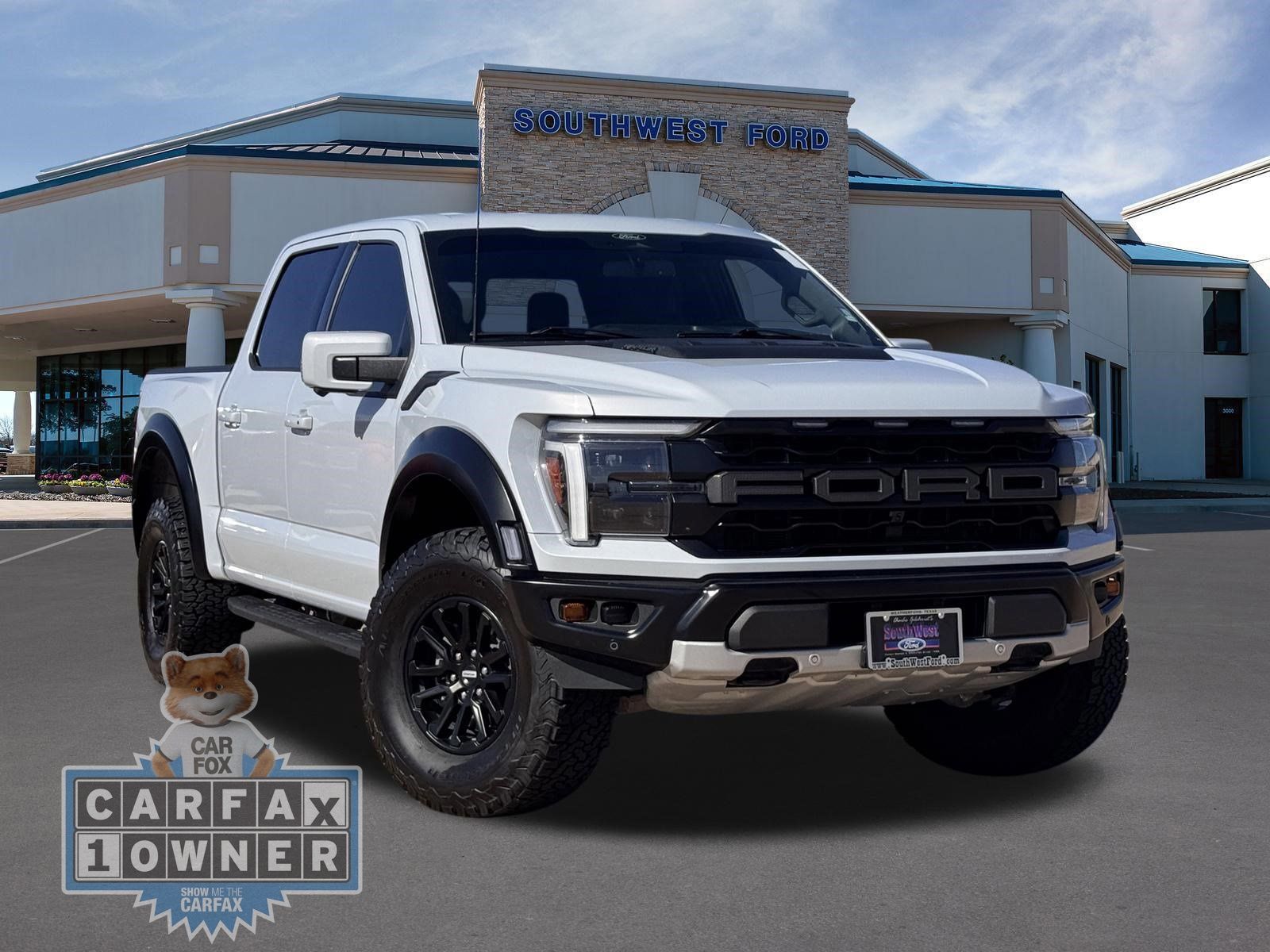 Space White Metallic 2025 Ford F-150 Raptor SuperCrew 4WD Pickup Truck Four-Wheel Drive Automatic