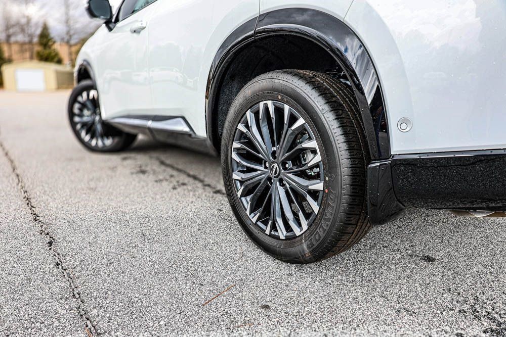 2025 Nissan Rogue Platinum photo 13