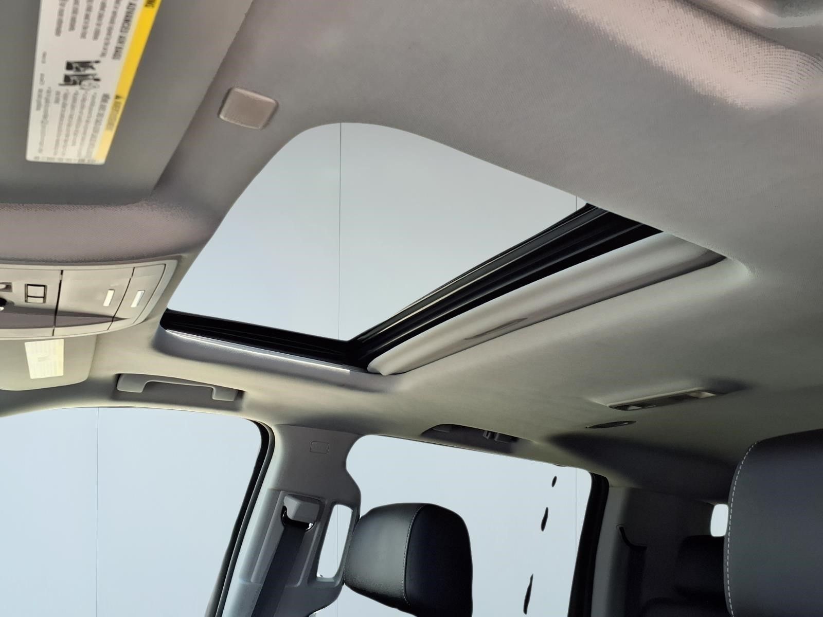 2020 GMC Yukon XL SLT White at Shottenkirk Kia Fort Bend